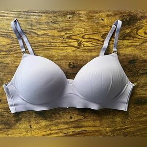 Victoria’s Secret Love cloud wireless push up bra